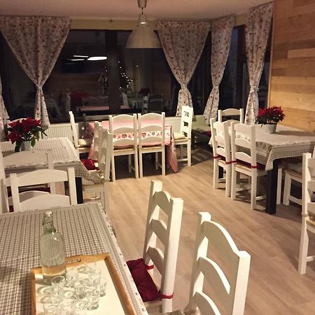 Talhaus Otel Vişeu de Sus Dış mekan fotoğraf