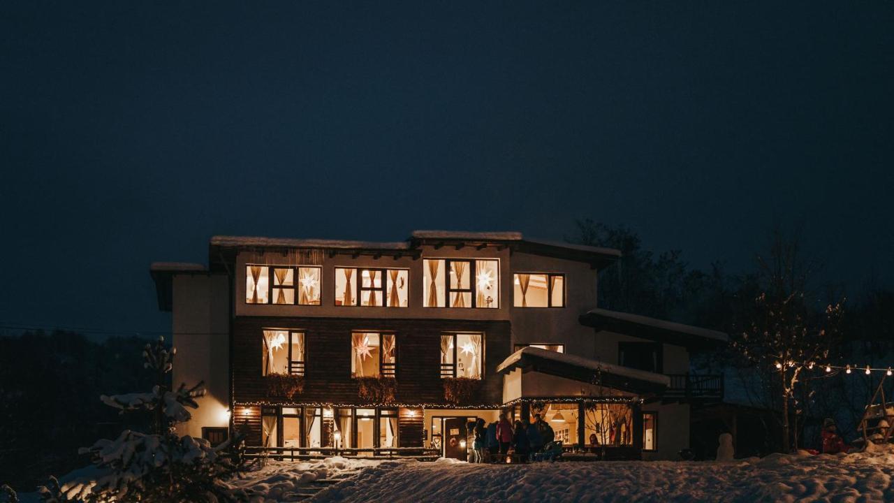 Talhaus Otel Vişeu de Sus Dış mekan fotoğraf