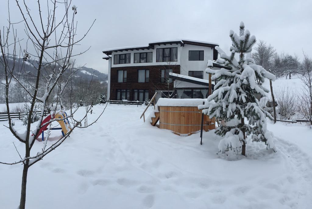 Talhaus Otel Vişeu de Sus Dış mekan fotoğraf